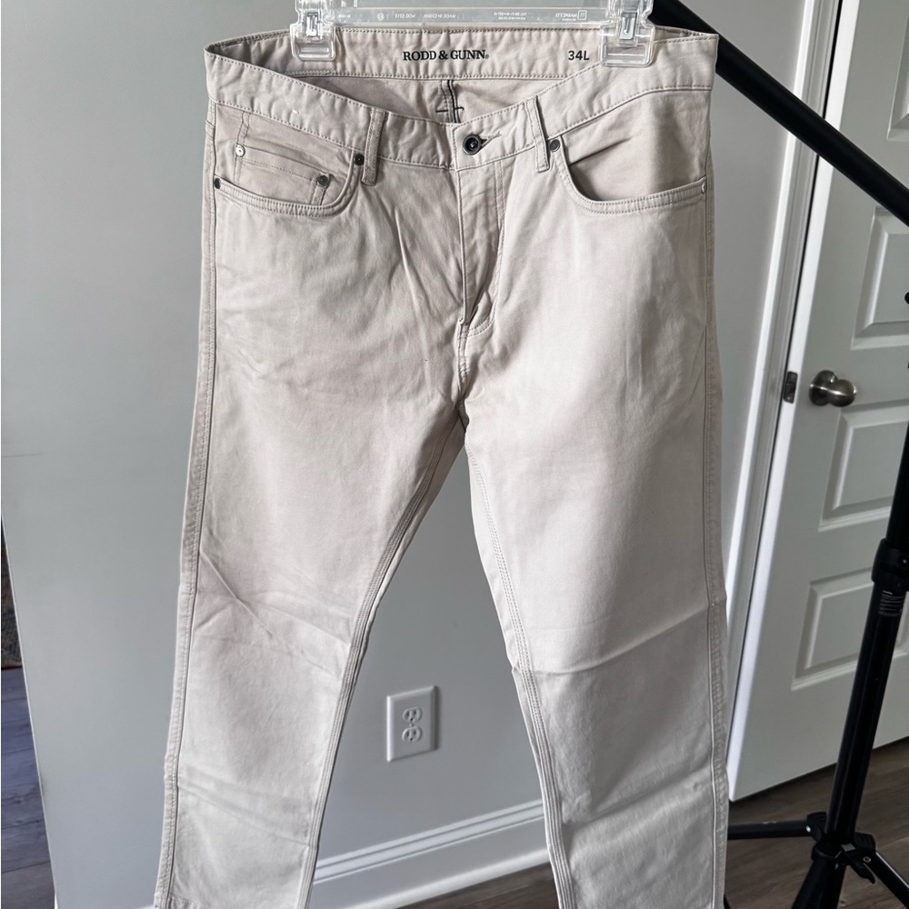 Rodd & Gunn Beige Pants